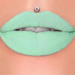 323––NEW Jeffree Star Cosmetics Velvet Trap Lipstick—HIGH SOCIETY—New in Box